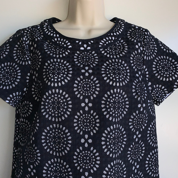 NWT MICHAEL KORS Navy White Lazer Cut Dress Top Size Small - Picture 3 of 6